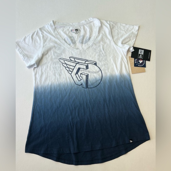 New Era Cleveland Guardian Blue Dye V-Neck T-Shirt MLB Women's Sz Small NWT - Picture 1 of 8